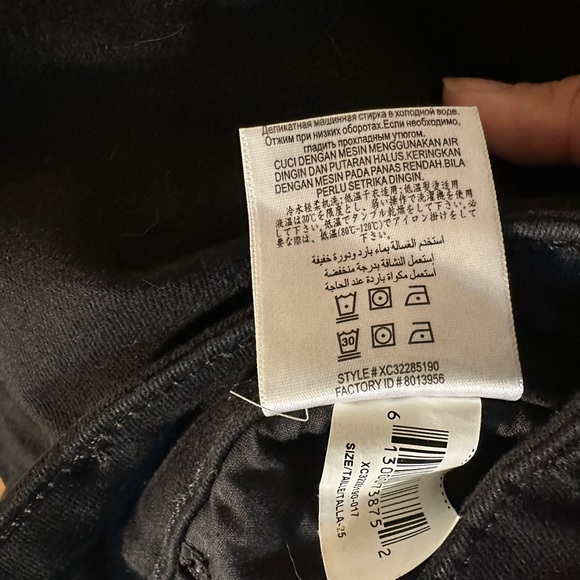 BCBGeneration Raw edge cropped wide leg jeans - Picture 4 of 5